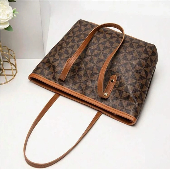 ⚠️Clearance Coffee Brown Triangle Pattern Shoulder Tote Bag - Picture 5 of 10